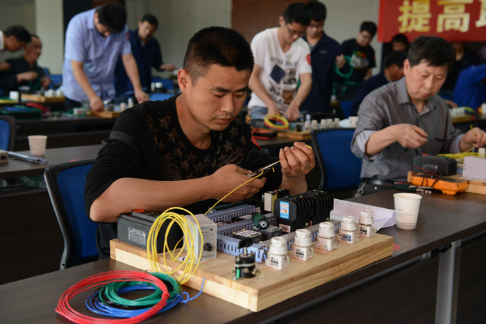 1488175530612686.png blob.png